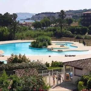 / / Marines De / Saint-tropez Gassin